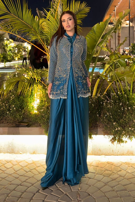 Nayab Yasir in Delicate