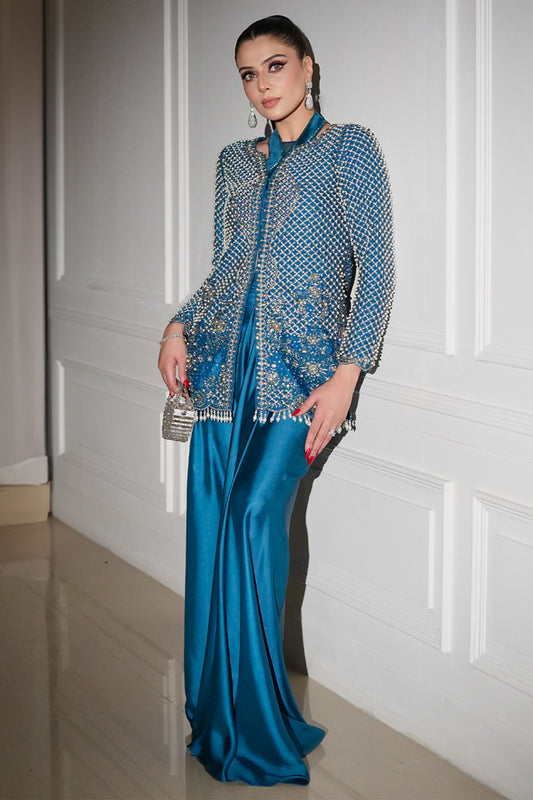 Rida Khawar in Delicate